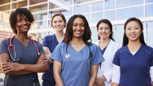 What is a Travel Nurse?