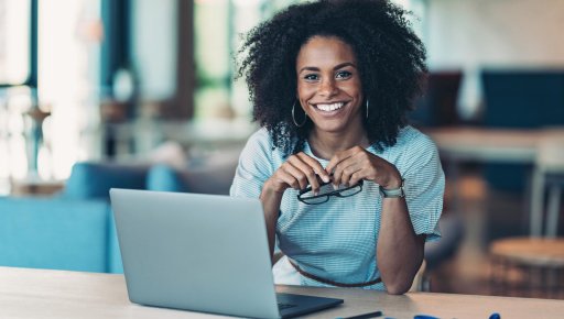 Travel Nurse Recruiting vs. Permanent Staff Recruiting