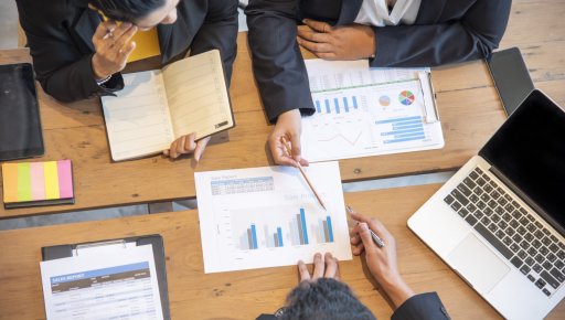 Thinking of Changing Staffing Partners? What Healthcare Leadership Should Review First