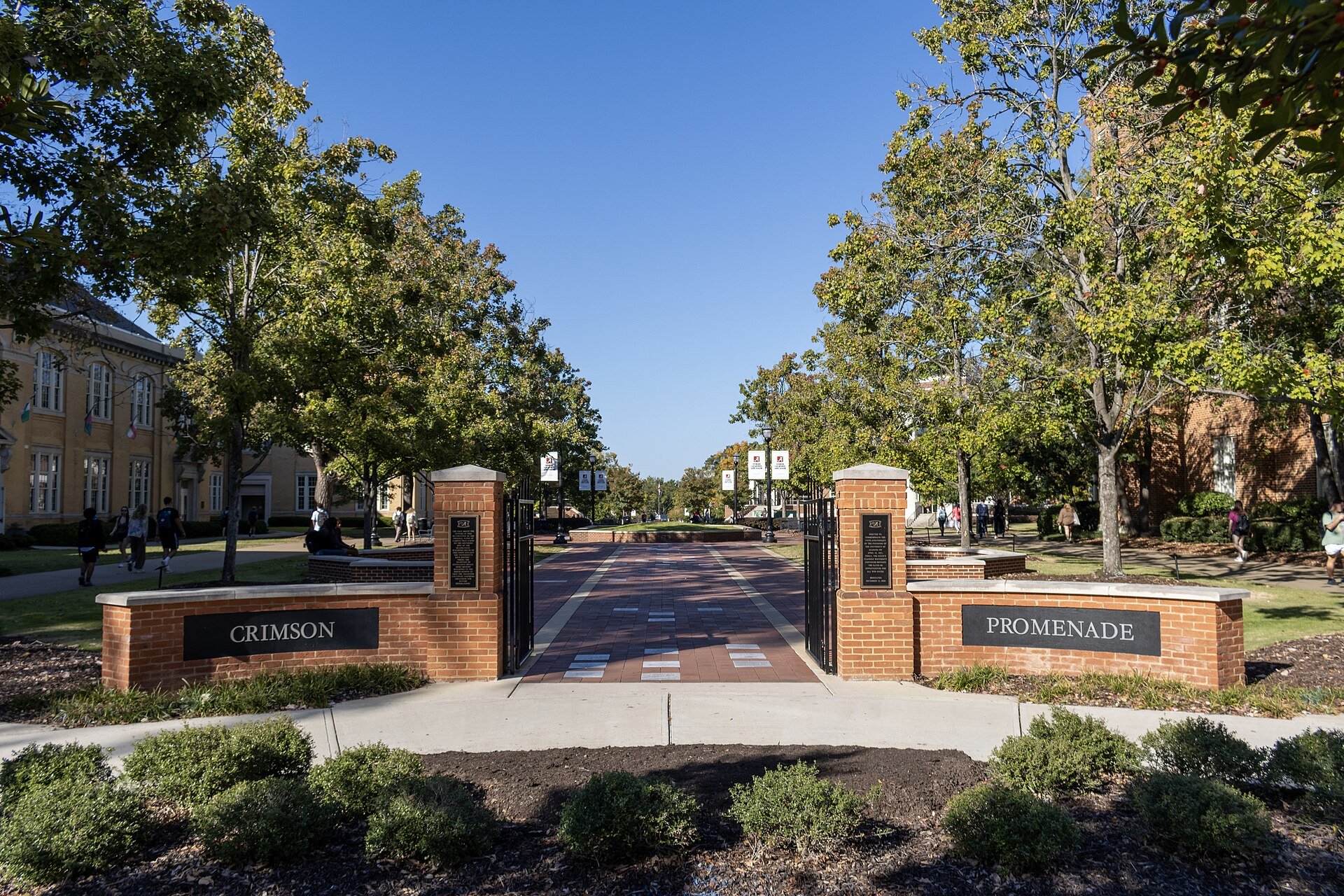 Tuscaloosa, AL Crimson Promenade Tuscaloosa, AL Crimson Promenade
