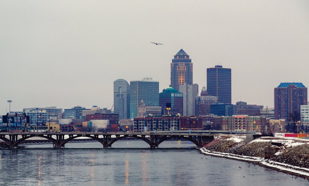 A Travel Nurse’s Guide to Des Moines, IA